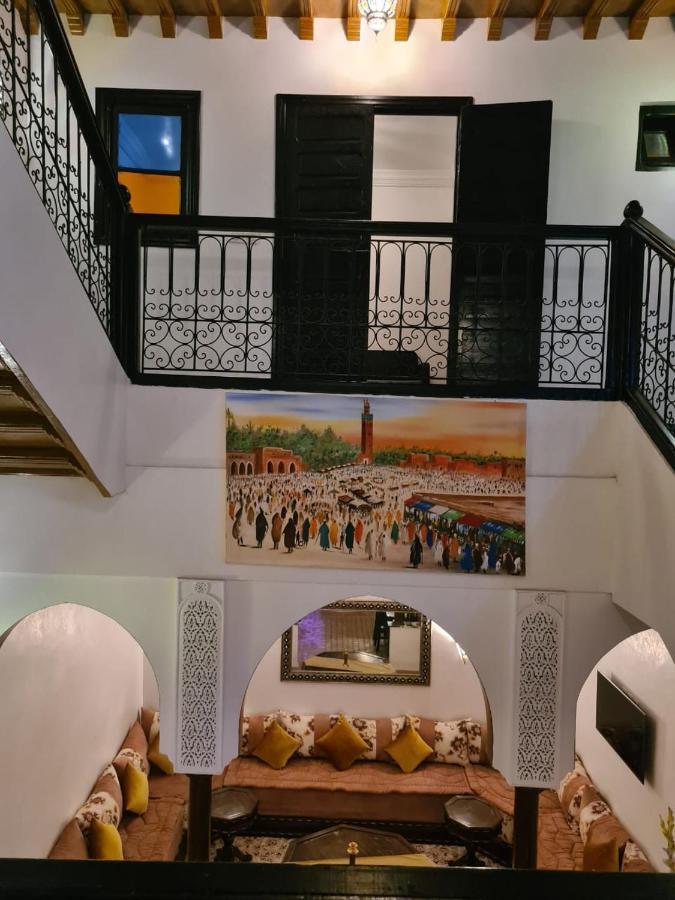 Un Riad Pour Se Divertir En Famille & Se Detendre Marrakesh Bagian luar foto